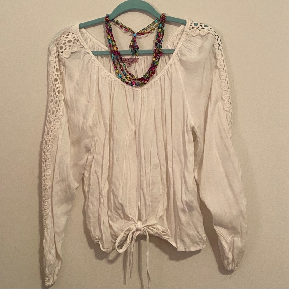 🤍MIMI🤍 Solid White Long Sleeve Top